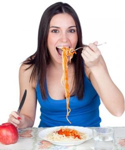 woman-eating-spaghetti